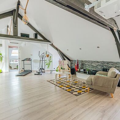 Maison 9 pièces 499200 €