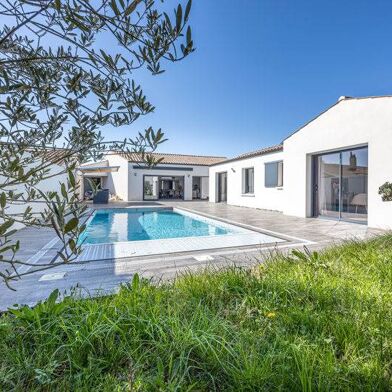 Maison 6 pièces 699990 €