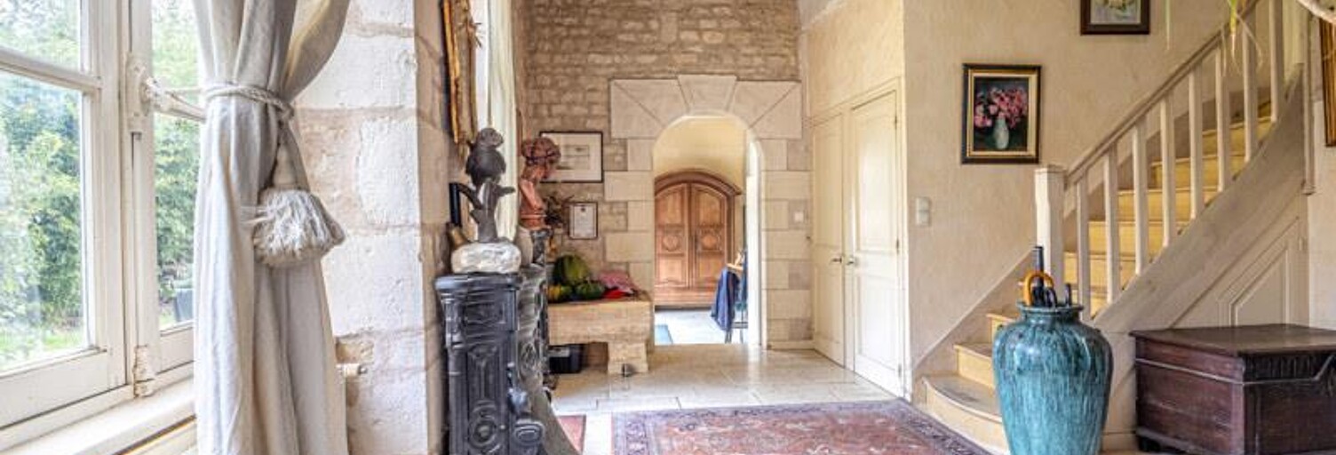 Maison 8 Pièces 264 m² à vendre à Montroy (17220)