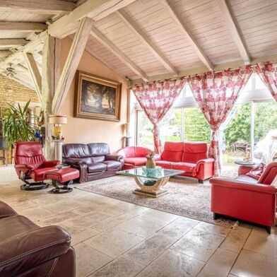 Maison 8 pièces 649140 €