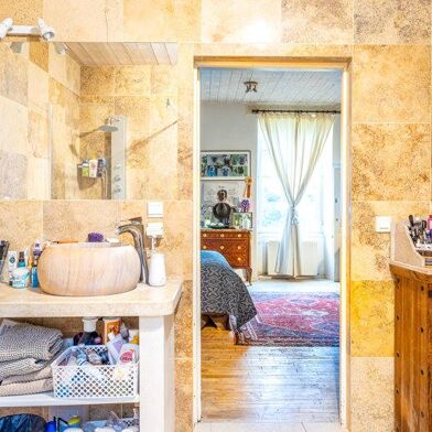 Maison 8 pièces 649140 €