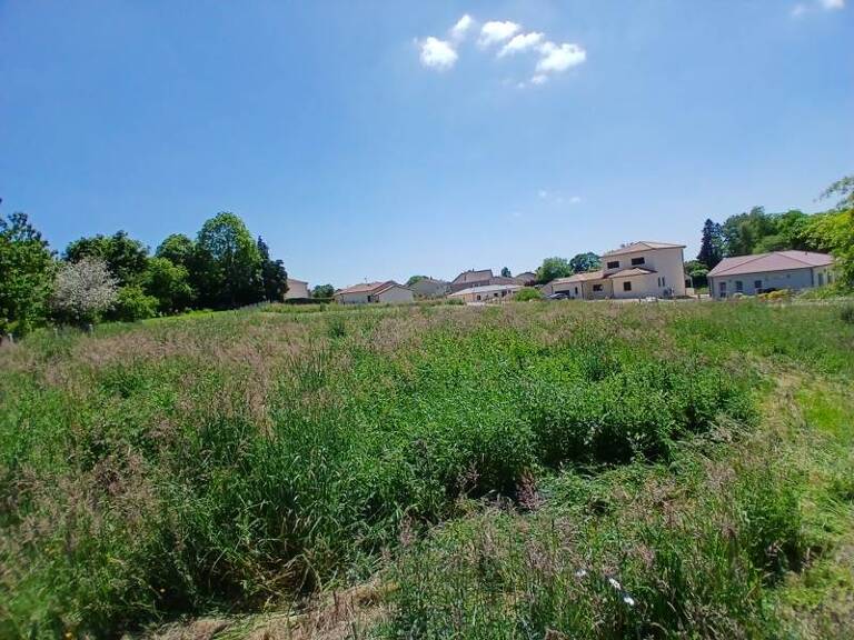 Terrain à bâtir de 0 pièces principales — photo 1