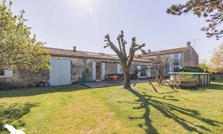 Maison 7 Pièces 220 m² à vendre à Saint-Jean-d'Angle (17620)