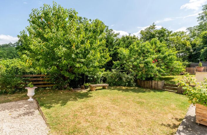 DARDILLY – Maison familiale de 135 m² sur 1000 m² de terrain — photo 3