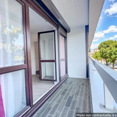 Appartement 4 pièces 177000 €