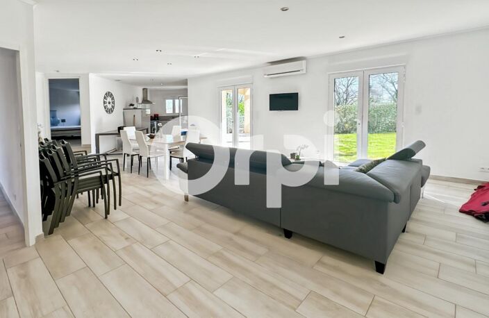 Confort et calme en Ardèche – Maison de 124,1 m² avec piscine commune — photo 4