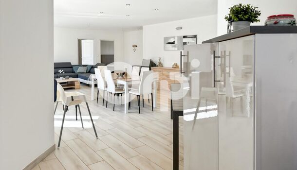 Villa / Maison 4 pièces  à vendre Saint-Alban-Auriolles 07120