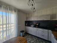 En centre ville de Balaruc-Les-Bains, appartement T4 climatisé avec garage — photo 4