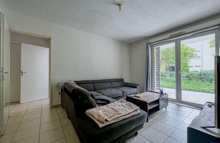 Appartement T2 À Vendre avec terrasse , jardin et parking — photo 3