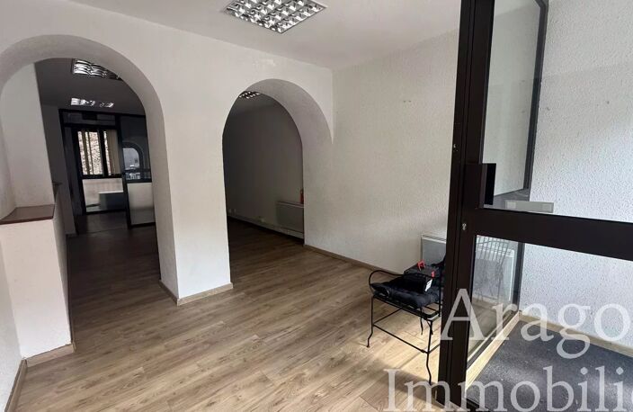 Local commercial — photo 2
