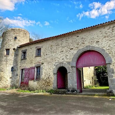 Maison 11 pièces 490000 €