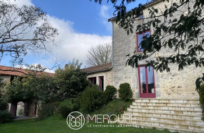 PROPRIETE MEDIEVALE DE CARACTERE — photo 3