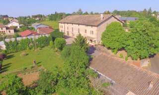 Maison 12 Pièces 260 m² à vendre à Lacrost (71700)