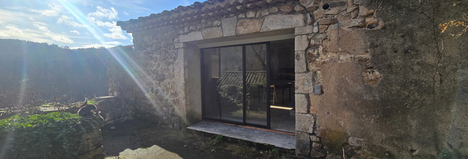 Maison 4 Pièces 122 m² à vendre à Saint-Maurice-en-Chalencon (07190)