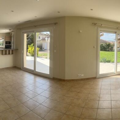 Maison 4 pièces 2000 €