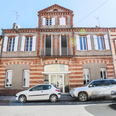 Immeuble  317840 €