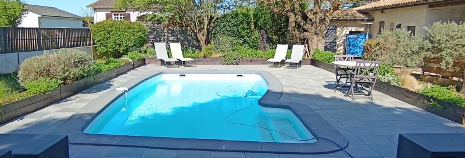 Maison 12 Pièces 282 m² à vendre à Ménesplet (24700)