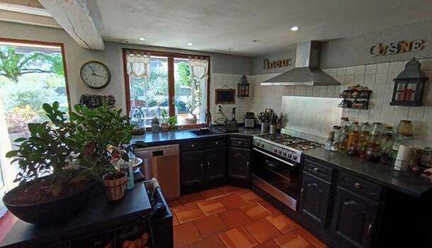 Villa / Maison 12 pièces  à vendre Ménesplet 24700