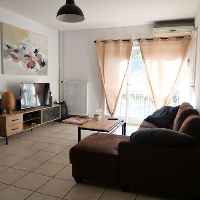 Appartement 3 pièces 180000 €