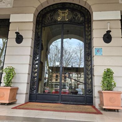 Appartement 3 pièces 142290 €