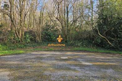 Terrain  82000 €