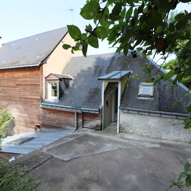 Maison 11 pièces 343530 €