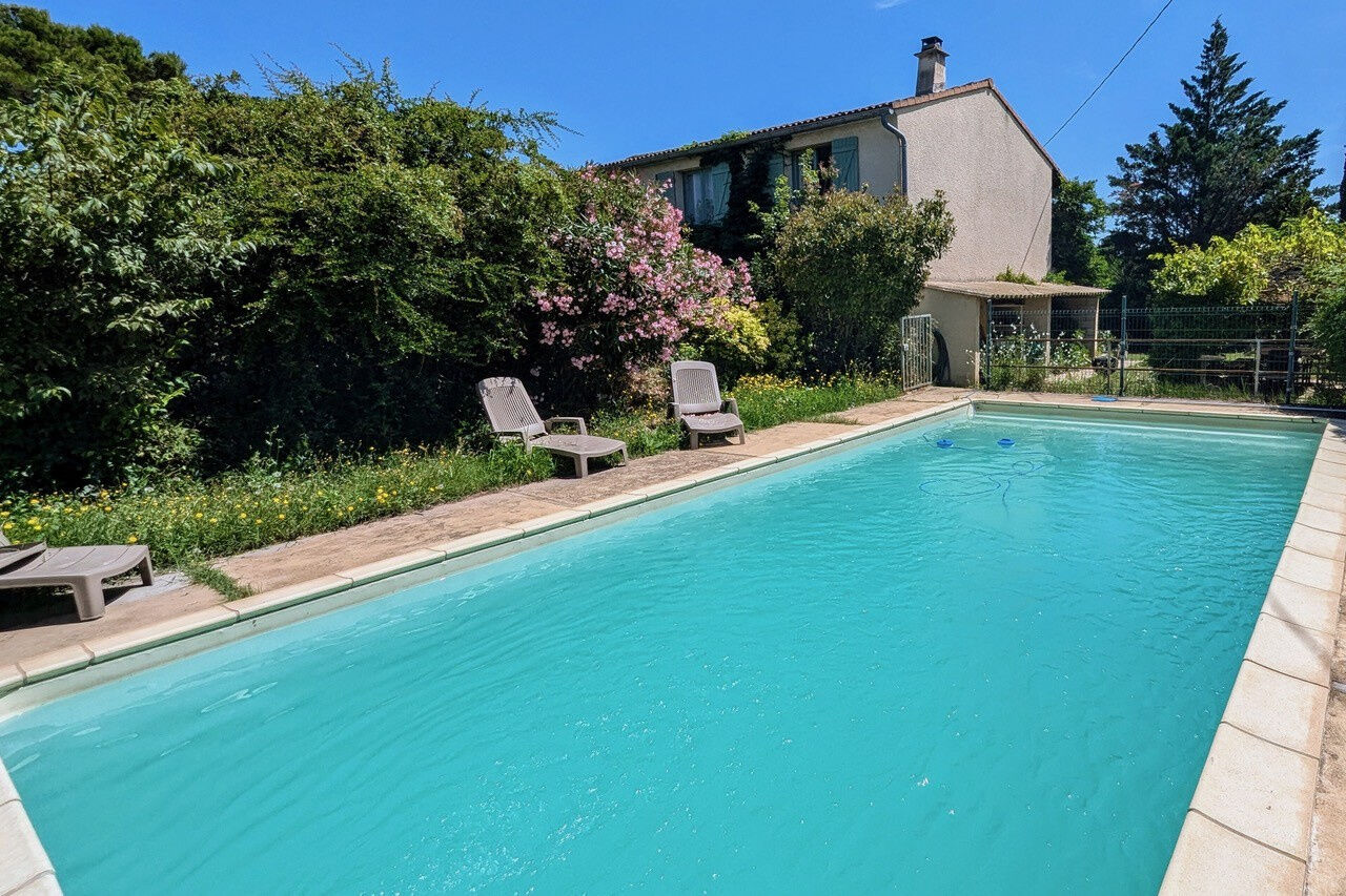 Villa / Maison 6 pièces  à vendre Uzès 30700