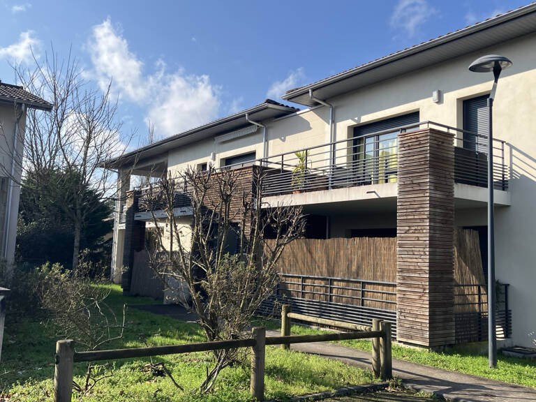 PESSAC MAGONTY T3 AVEC JARDIN — photo 1