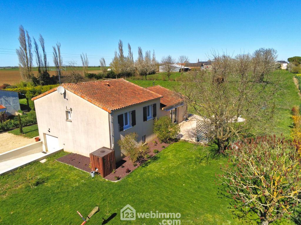 Photo Maison - 109.7m² - Airvault image 3/4