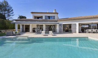 Maison  267 m² à vendre à Valbonne (06560)