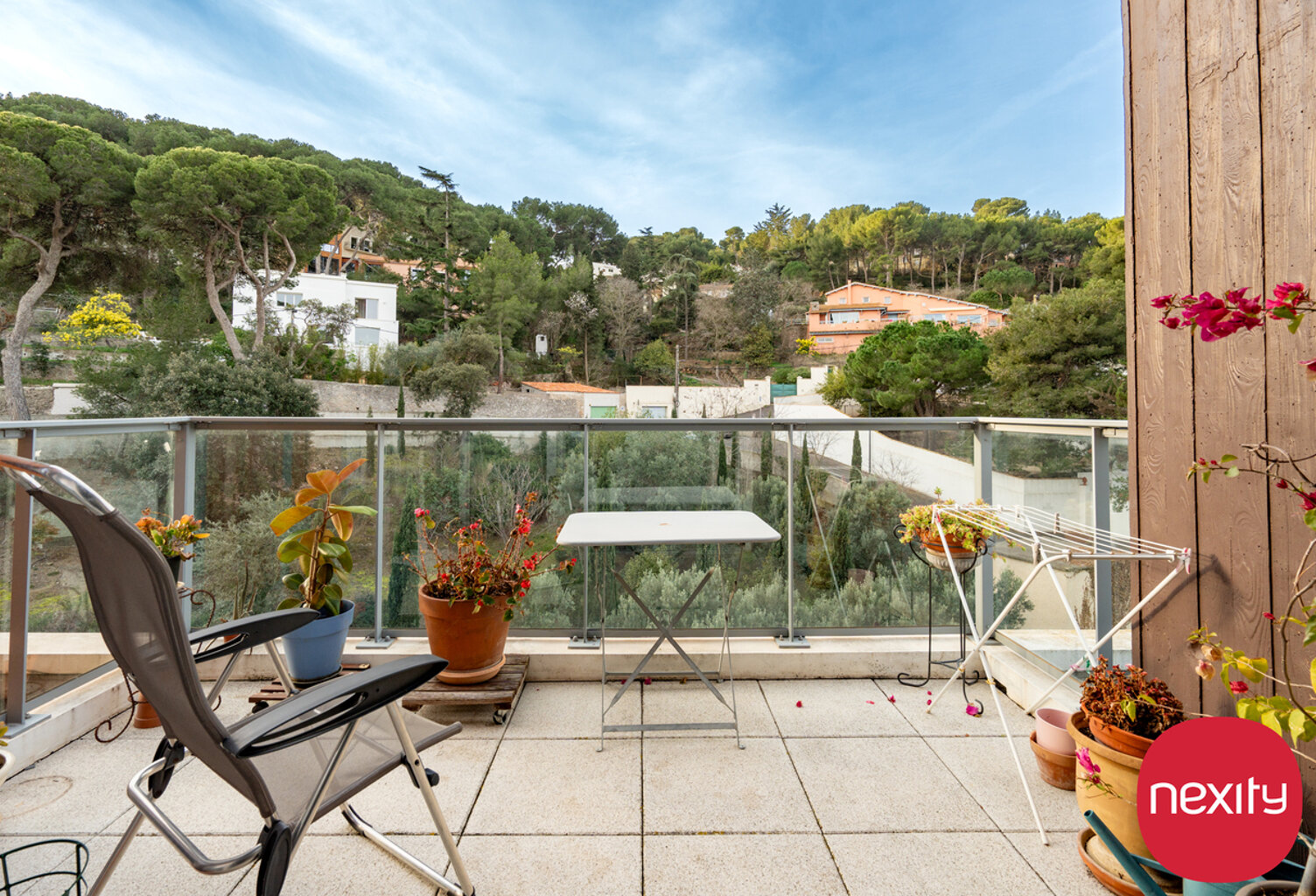 Parking + Appartement — photo 1