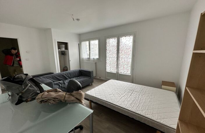Grand studio dans le centre de Beaumont  — photo 3