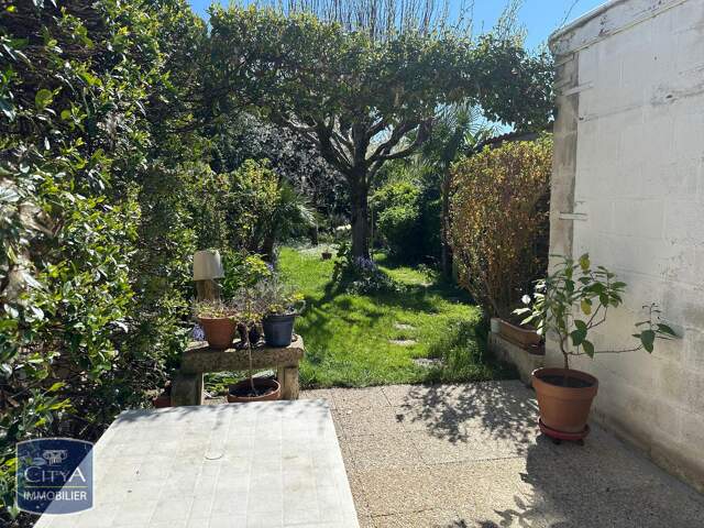 Maison 6 pièces 145 m² à Niort — photo du bien