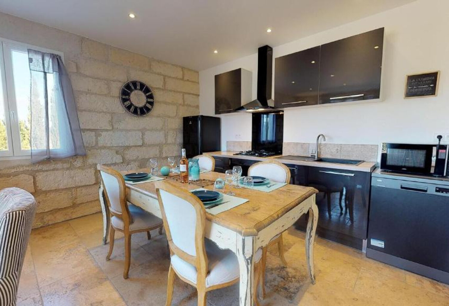 DPT(13) BOULBON A VENDRE  APPARTEMENT DE GRAND STANDING — photo 1