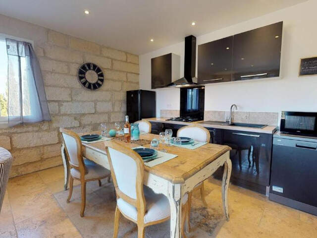 DPT(13) BOULBON A VENDRE  APPARTEMENT DE GRAND STANDING — photo du bien