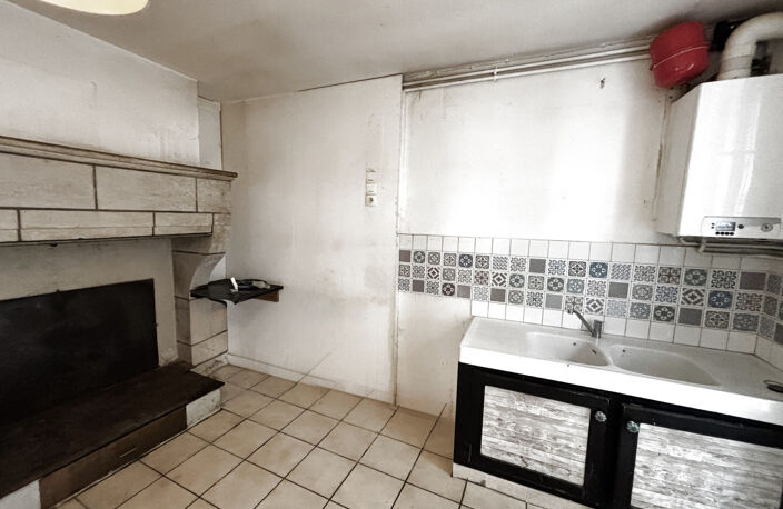 CENTRE BAZAS - MAISON 2 NIVEAUX - 3 CHAMBRES - GRENIER - GIR — photo 2