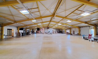 Local industriel  2161 m² à vendre à Ambert (63600)