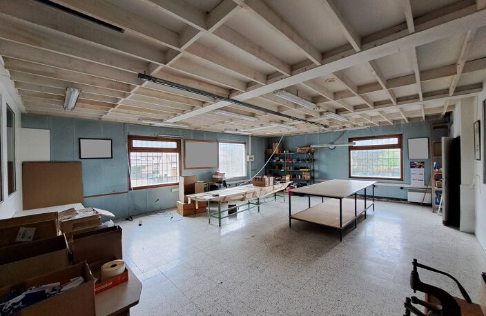 Vente local industriel  2161 m² Ambert (63600) — photo 5