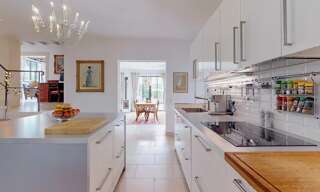 Maison 6 Pièces 230 m² à vendre à Saint-Rémy-de-Provence (13210)