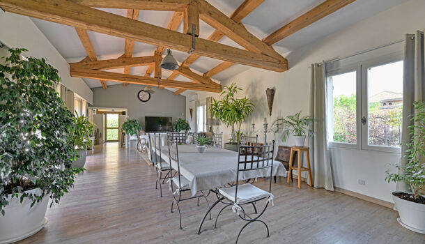 Villa / Maison 8 pièces  à vendre Aimargues 30470