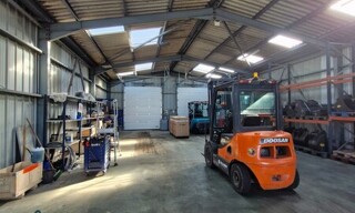 Commerce  315 m² à louer à Vannes (56000)
