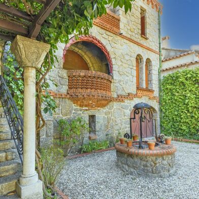 Maison 6 pièces 399000 €