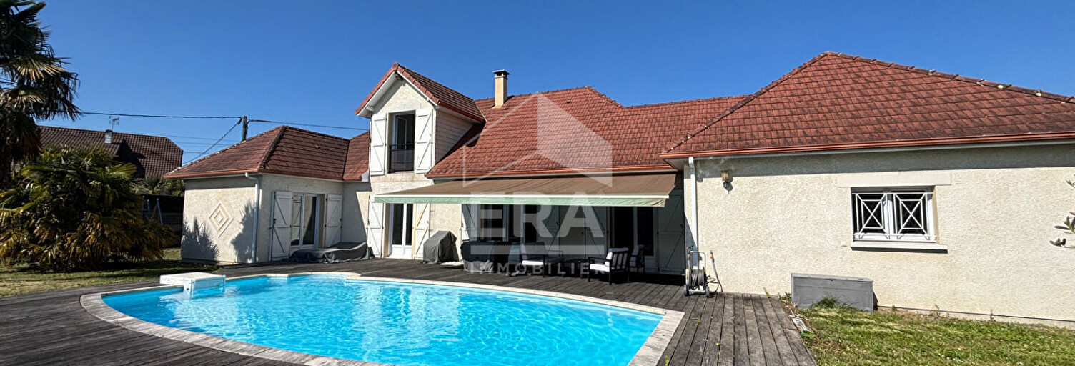 Maison 4 Pièces 157 m² à vendre à Poey-de-Lescar (64230)