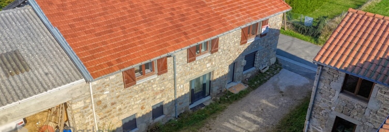 Maison 7 Pièces 198 m² à vendre à Usson-en-Forez (42550)