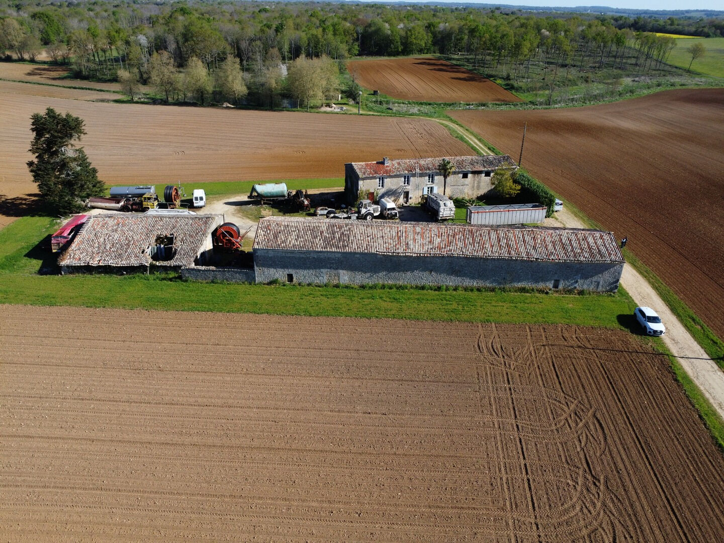 Villa / Maison 4 pièces  à vendre Saint-Genis-de-Saintonge 17240