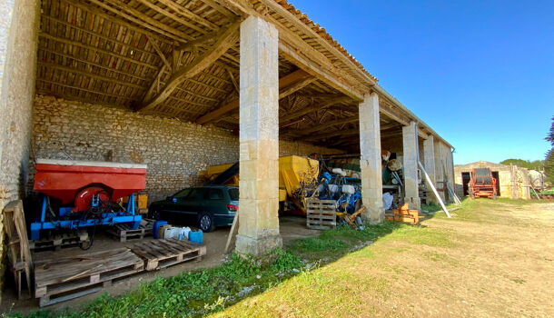 Villa / Maison 4 pièces  à vendre Saint-Genis-de-Saintonge 17240