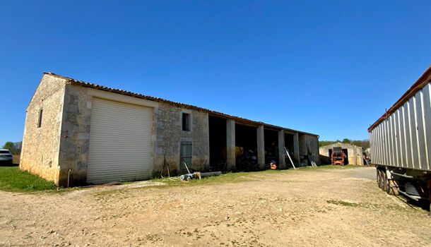 Villa / Maison 4 pièces  à vendre Saint-Genis-de-Saintonge 17240