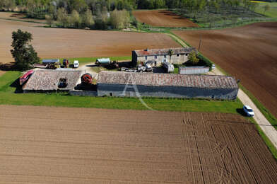Maison 4 pièces 157500 €