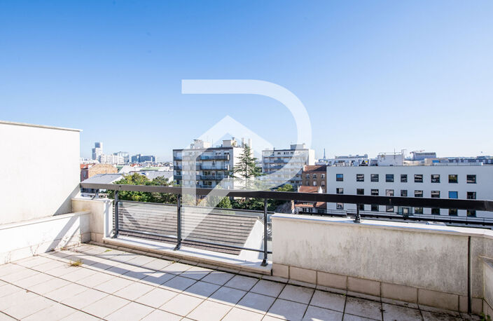 Suresnes Gambetta - Appartement 4 pièces de 86m² avec terrass... — photo 2