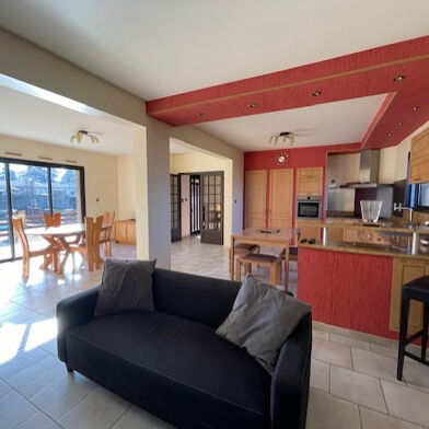 Maison 5 pièces 349000 €